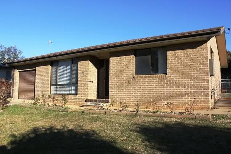 42 Woolalla Street, Cooma NSW 2630