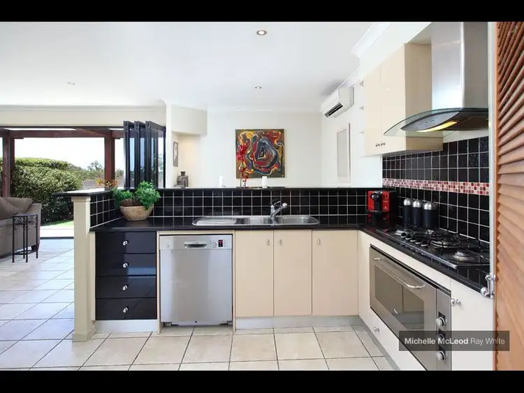 Sixth view of Homely house listing, 22 Grevillea Close, Chapel Hill QLD 4069