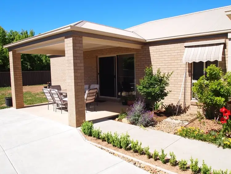 Seventh view of Homely house listing, 4 Georgian Court, Bright VIC 3741