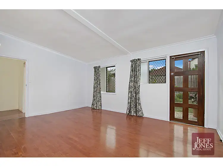Fifth view of Homely unit listing, 5/11 Crichton Street, Yeerongpilly QLD 4105