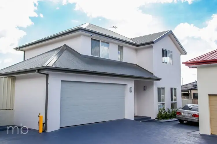 Main view of Homely house listing, 6/19 Moonstone Drive, Orange NSW 2800
