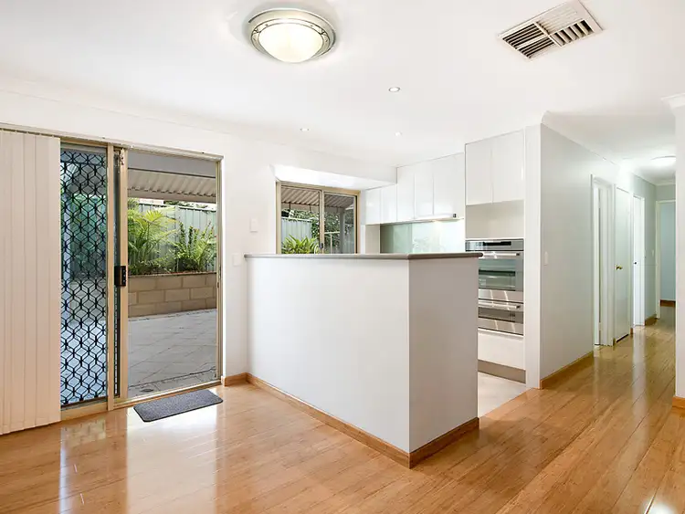 2/66 Corbel Street, Shelley WA 6148