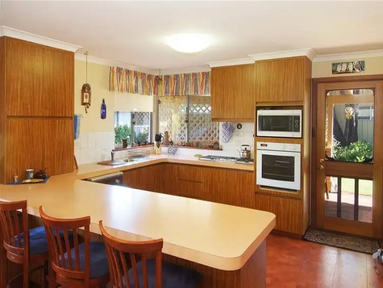 9 Percival Place, Broadwater WA 6280