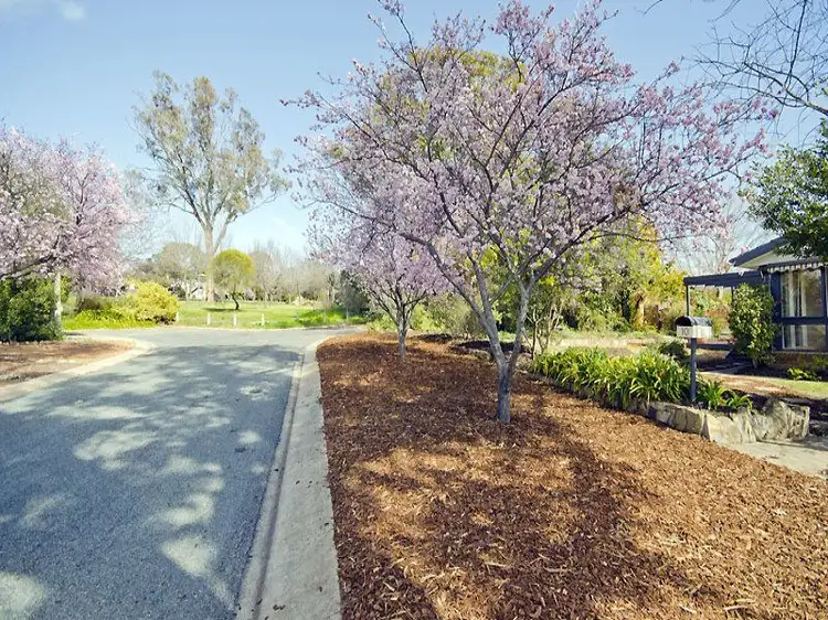 10 Gulgong Place, Fisher ACT 2611