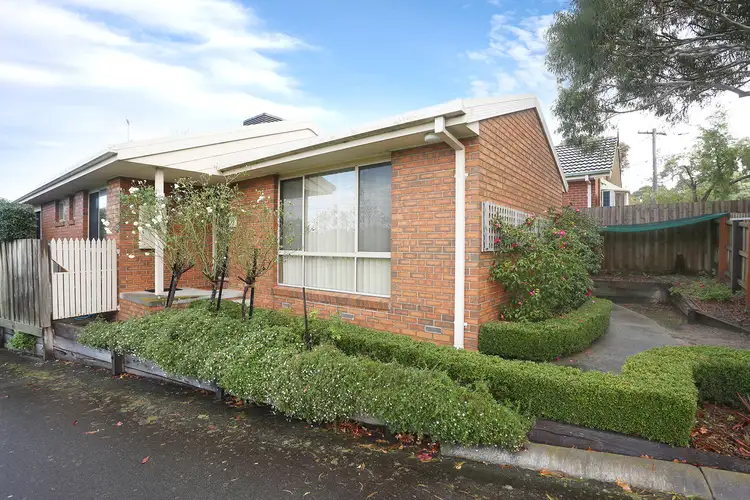 1/4 Lang Road, Mount Waverley VIC 3149