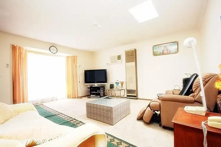 Third view of Homely house listing, 3/64-66 Bent Street, St Albans VIC 3021