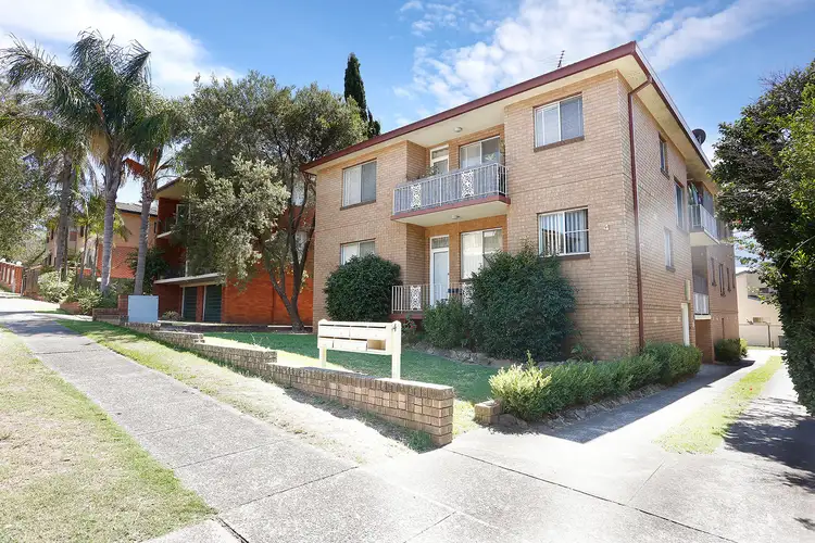 2/4 Rossi Street, South Hurstville NSW 2221