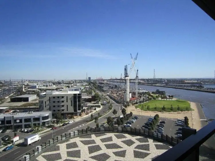 1005/90 Lorimer Street, Docklands VIC 3008