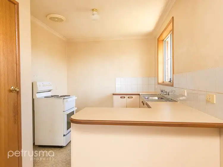 Sixth view of Homely villa listing, 10/13 Bilton Street, Claremont TAS 7011