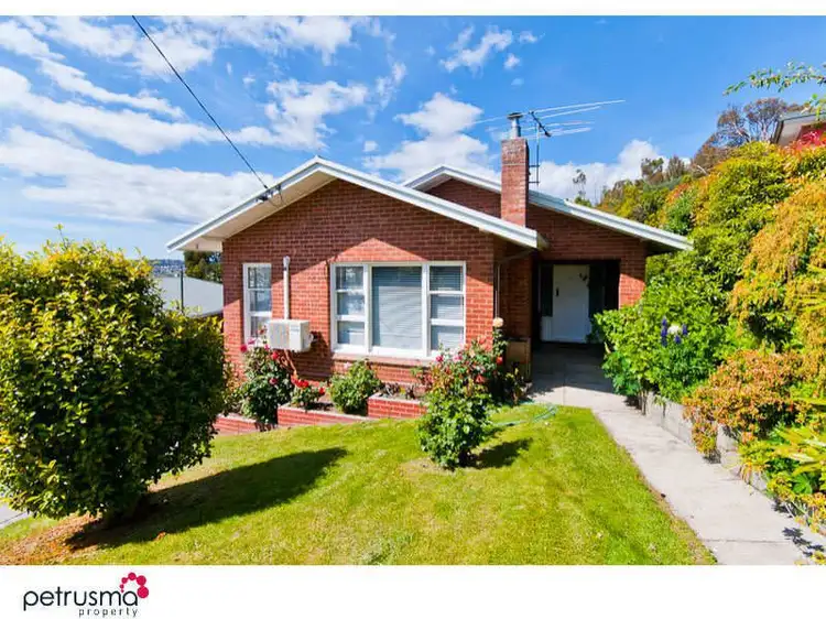 29 Barclay Crescent, Rosetta TAS 7010