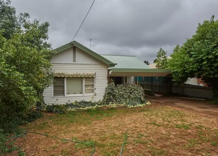 61 Urana Street, Turvey Park NSW 2650