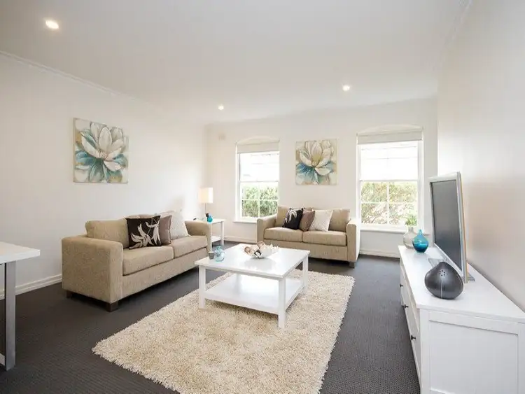 4/8 Robert Street, Glenelg South SA 5045