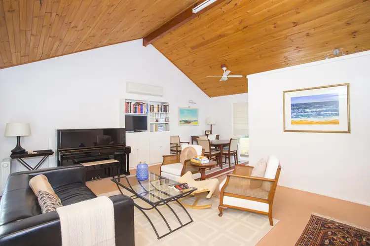 31 Rothbury Street, North Rothbury NSW 2335