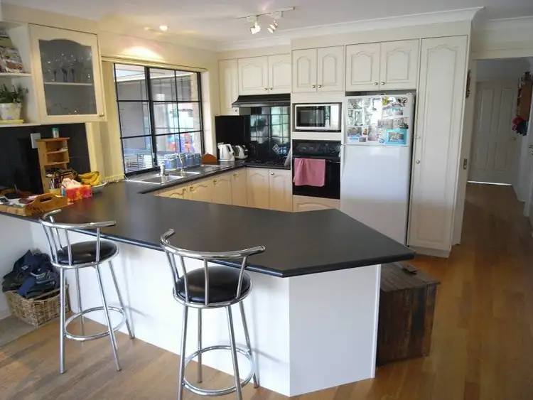 Fourth view of Homely house listing, 4 Douglas Place, Orange NSW 2800