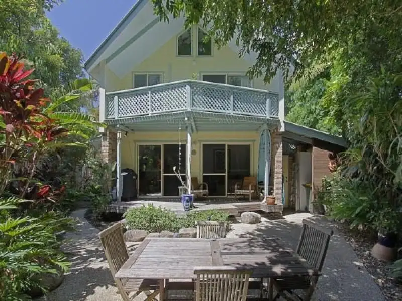 Main view of Homely unit listing, 2/16 Kalemajere Drive, Suffolk Park NSW 2481