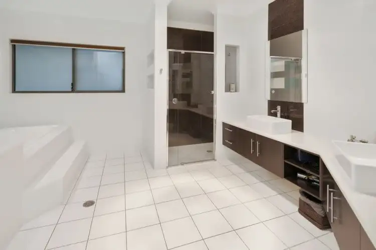 Seventh view of Homely house listing, 3 Tanya Court, Wellington Point QLD 4160