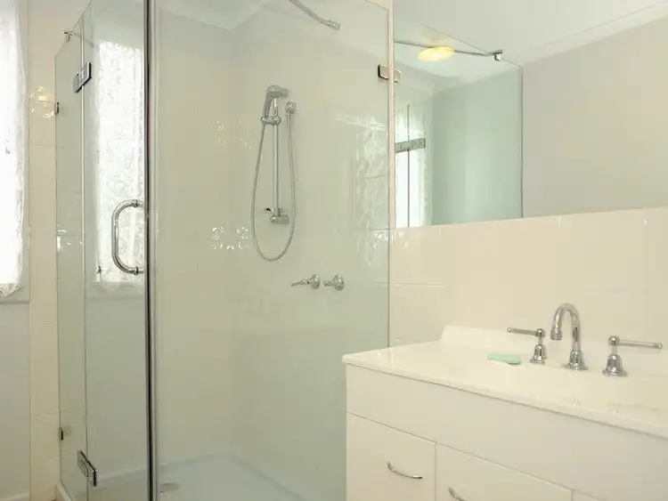 Second view of Homely house listing, 25 Renfrew Circle, Goodwood TAS 7010