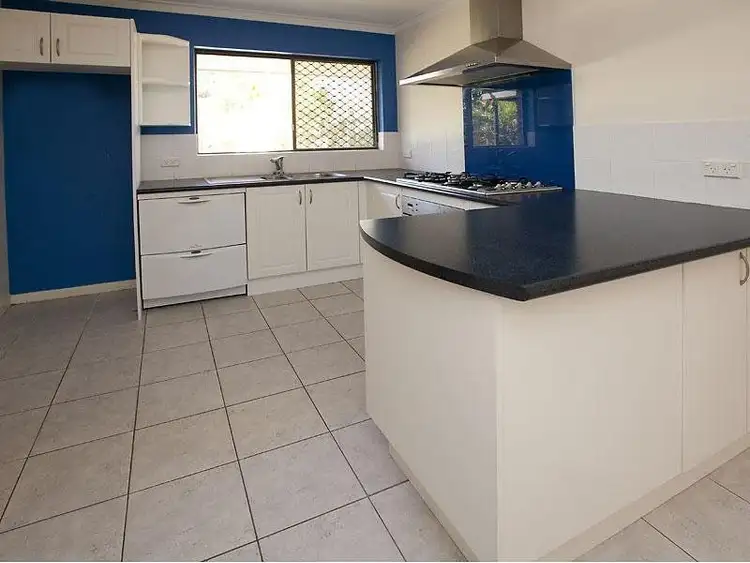 34 Windsor Drive, Gosnells WA 6110