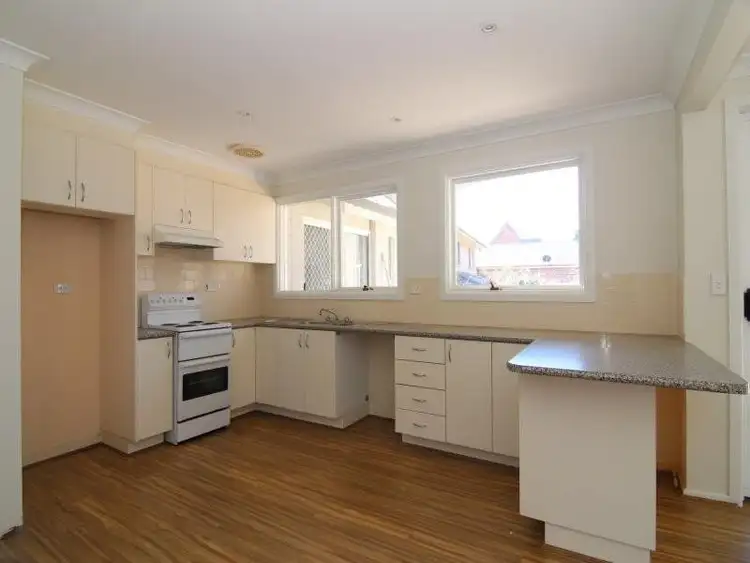 Third view of Homely house listing, 10 Yarawini Drive, Orange NSW 2800