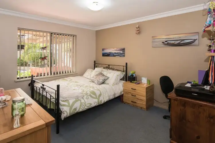 Fifth view of Homely house listing, 10 Ashcove Place, Broadwater WA 6280