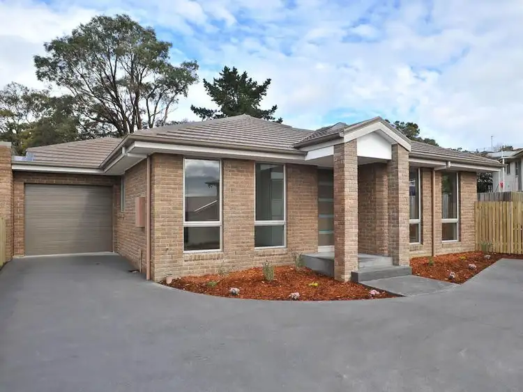 2/3A Darri Street, Mornington TAS 7018