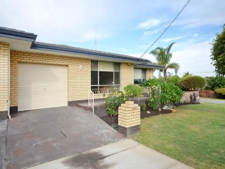 Second view of Homely semi-detached listing, 3 Hornet Street, Hamersley WA 6022