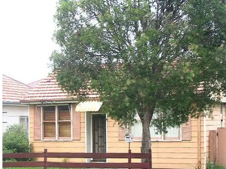 202 Aurburn Rd, Yagoona NSW 2199