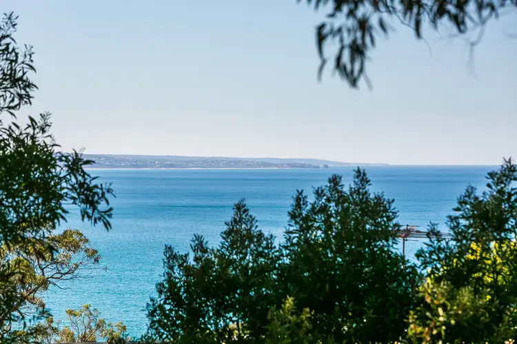 2 Lorne Avenue, Lorne VIC 3232
