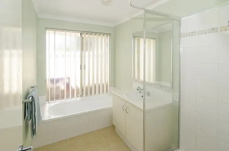 Seventh view of Homely house listing, 4 Lyrebird Road, Broadwater WA 6280