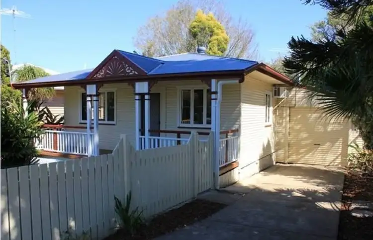 20 Vernon Street, Ipswich QLD 4305