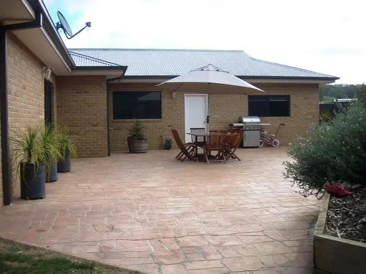 Fifth view of Homely house listing, 18 Martin Place, Myrtleford VIC 3737