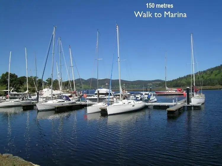 12 Crooke Street, Port Huon TAS 7116