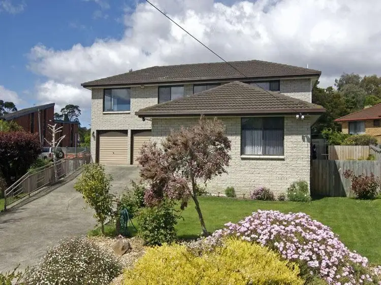 13 Connewarre Crescent, Berriedale TAS 7011