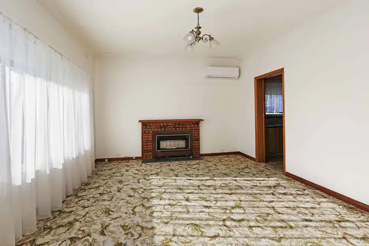 Fourth view of Homely house listing, 5 Chaucer Street, Hamlyn Heights VIC 3215