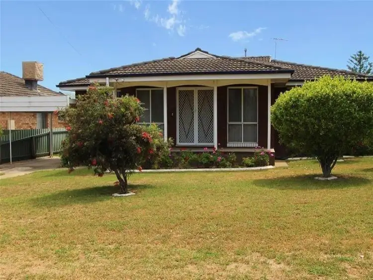 Main view of Homely house listing, 11 Leavenworth Drive, Wagga Wagga NSW 2650