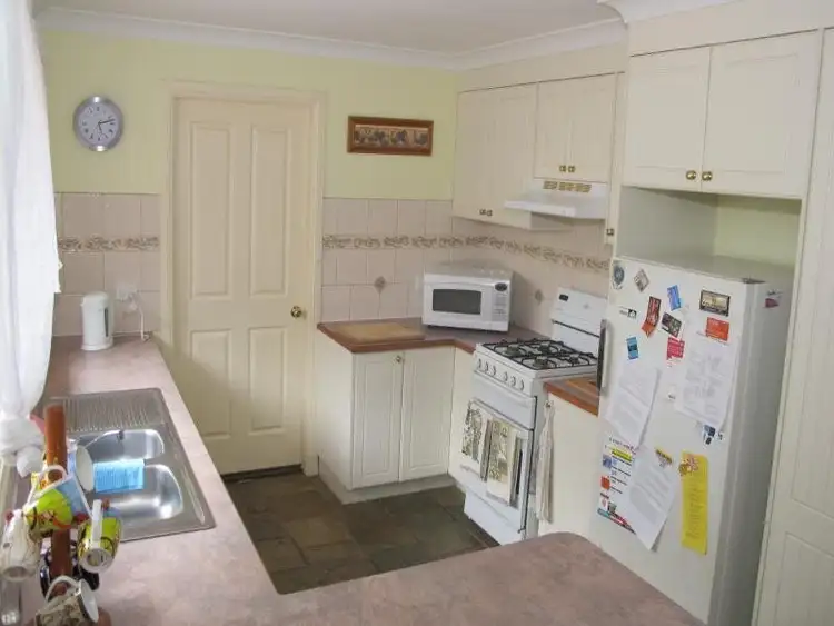 Fifth view of Homely house listing, 1 Victoria Street, Millthorpe NSW 2798