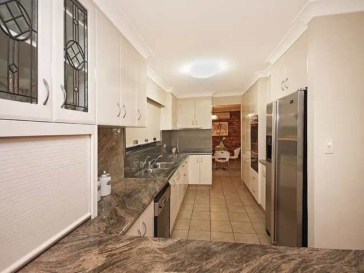 Sixth view of Homely house listing, 32 Grosmont ST, Carindale QLD 4152