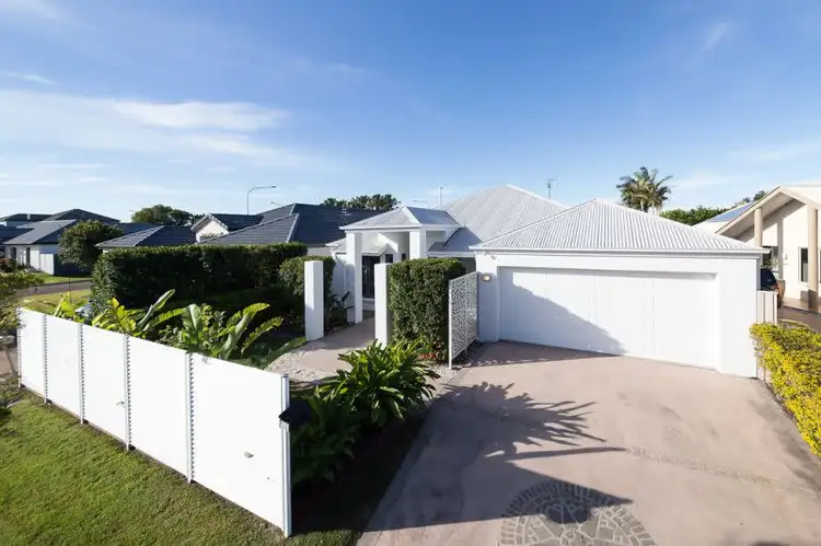 Second view of Homely house listing, 19/Malta Place, Kawana Island QLD 4575