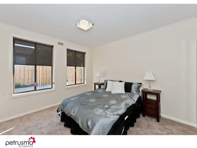 Fourth view of Homely villa listing, 2/26 Campbell Street, Kingston TAS 7050