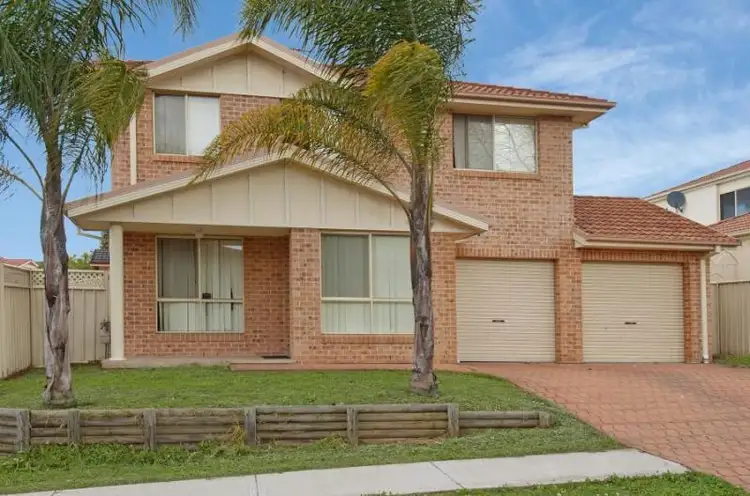 25 Minnamurra Cct, Prestons NSW 2170