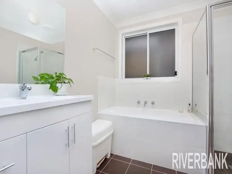 Fourth view of Homely house listing, 8 Dromedary Street, Macquarie Links NSW 2565
