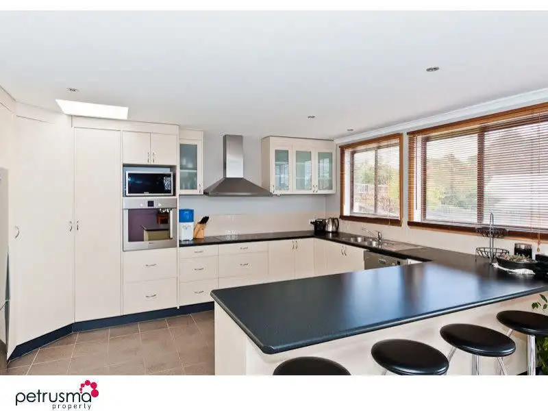 Main view of Homely unit listing, 1/5 Tanina St, Kingston Beach TAS 7050