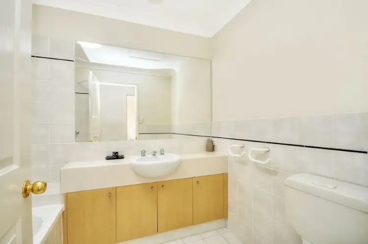 Fifth view of Homely townhouse listing, 263/64 GILSTON RD, Nerang QLD 4211