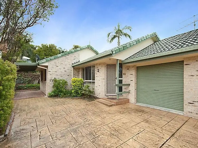Second view of Homely semi-detached listing, 2/4 Hazelwood Close, Suffolk Park NSW 2481