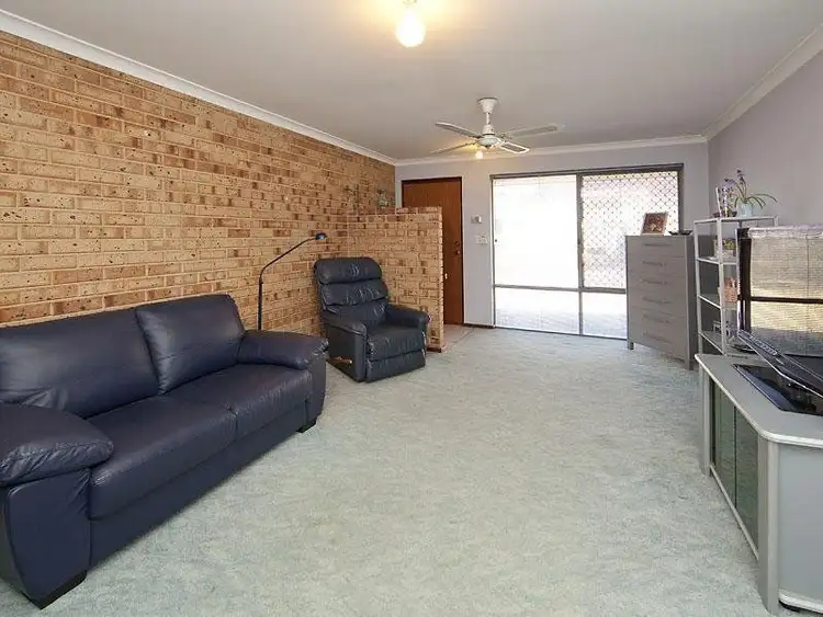 Fifth view of Homely villa listing, 4/6 Lester Drive, Thornlie WA 6108