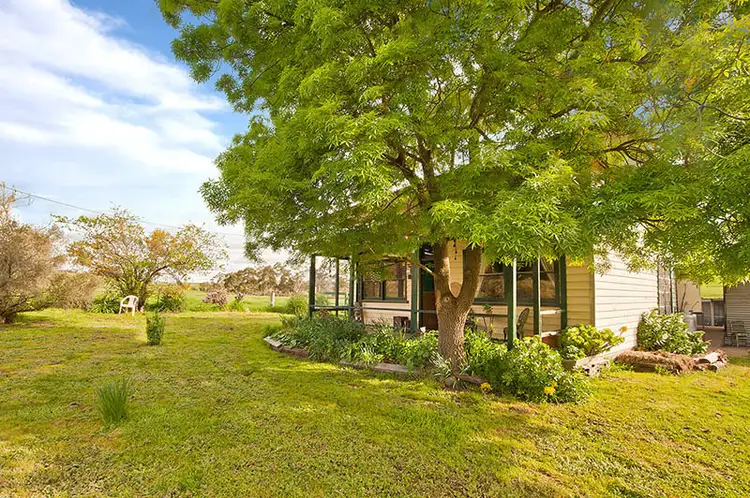 679 Hepburn-Newstead Rd, Shepherds Flat VIC 3461