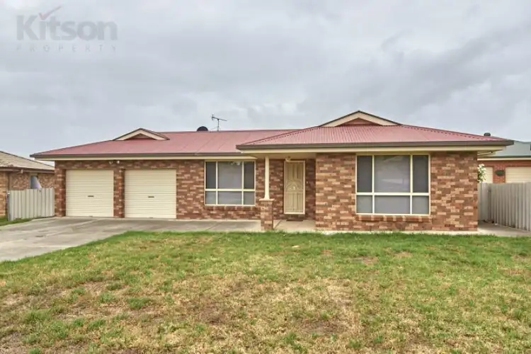5 Wonkana Road, Glenfield Park NSW 2650