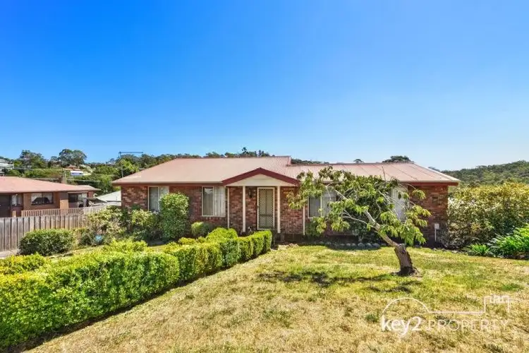 3 Owen Place, Summerhill TAS 7250