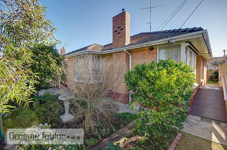 28 Bond Street, Newtown VIC 3220