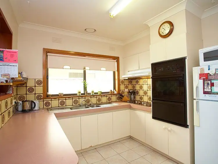 Second view of Homely unit listing, 1/233 Esplanade, Altona VIC 3018